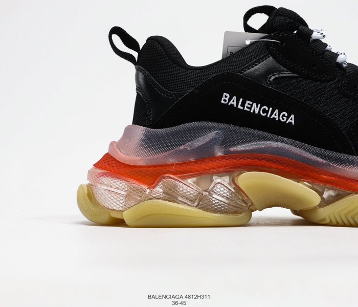 Balenciaga Womens Shoes Breathable Design Sneakers Luxury Brand Triple S Sneaker 4812H311