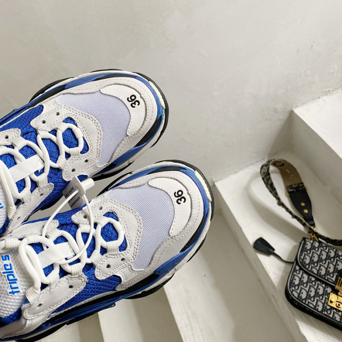 Balenciaga Mens Shoes Triple S Sneaker