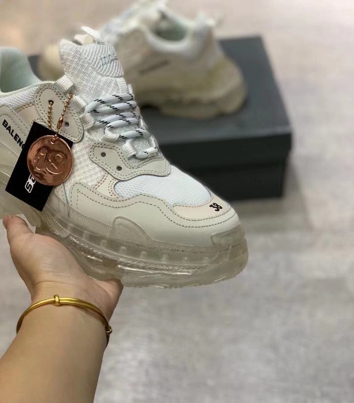 Balenciaga Womens Shoes Breathable Design Sneakers Luxury Brand Triple S Sneaker