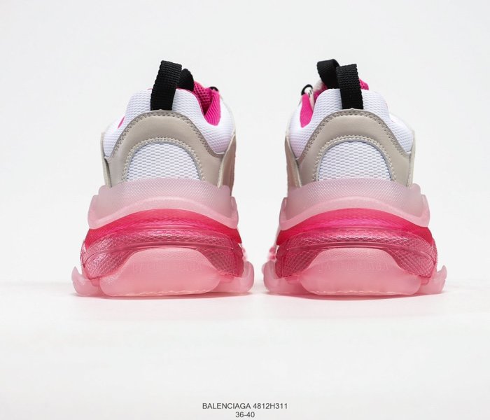 Balenciaga Womens Shoes Breathable Design Sneakers Luxury Brand Triple S Sneaker 4812H311