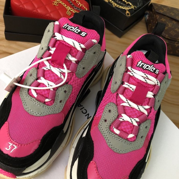 Balenciaga Mens Shoes Triple S Sneaker