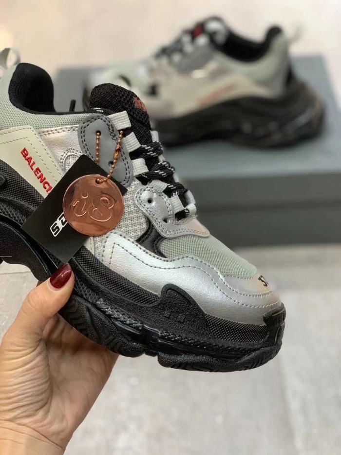Balenciaga Womens Shoes Breathable Design Sneakers Luxury Brand Triple S Sneaker