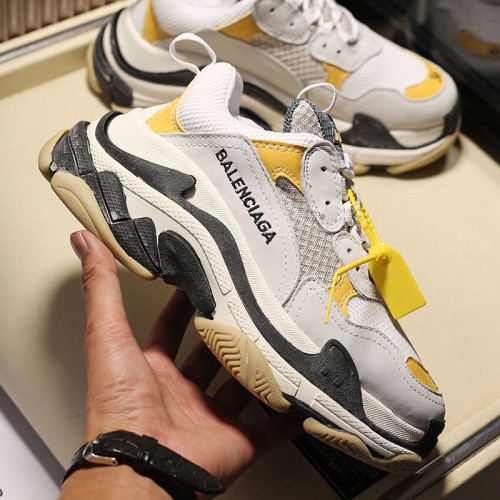 Balenciaga Womens Shoes Breathable Design Sneakers Luxury Brand Triple S Sneaker