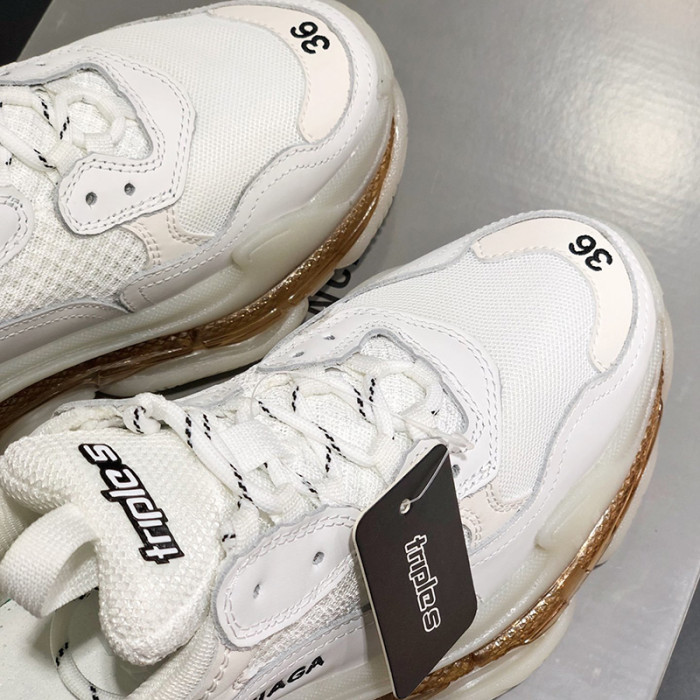Balenciaga Mens Shoes Triple S Sneaker