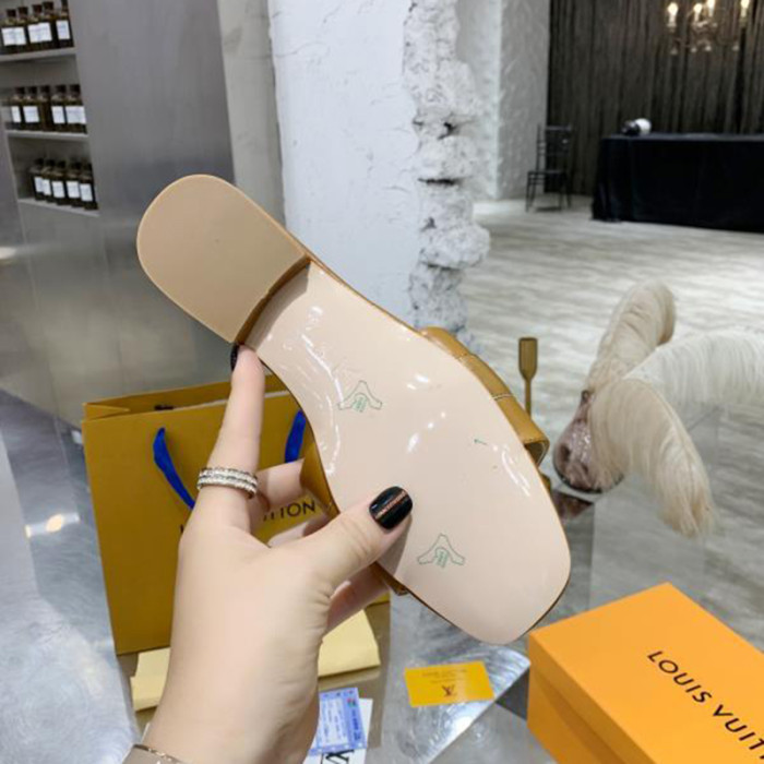 Louis Vuitton Womens Shoes REVIVAL FLAT MULE