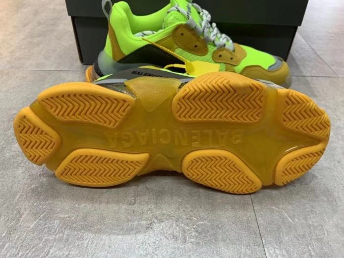 Balenciaga Womens Shoes Breathable Design Sneakers Luxury Brand Triple S Sneaker
