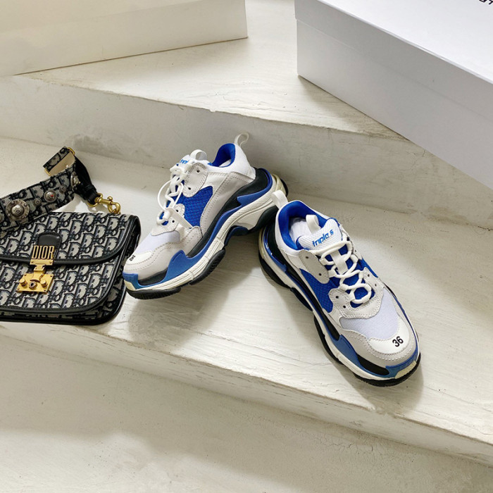 Balenciaga Mens Shoes Triple S Sneaker