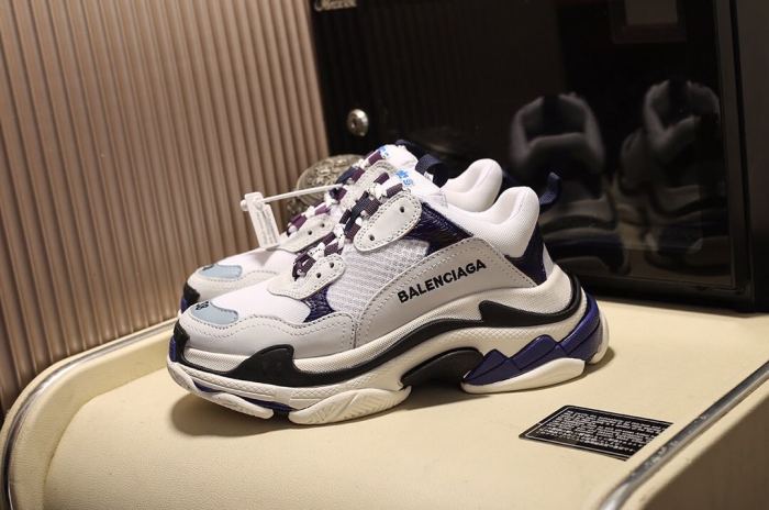 Balenciaga Womens Shoes Breathable Design Sneakers Luxury Brand Triple S Sneaker