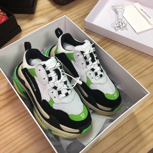 Balenciaga Mens Shoes Triple S Sneaker