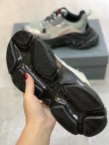 Balenciaga Womens Shoes Breathable Design Sneakers Luxury Brand Triple S Sneaker