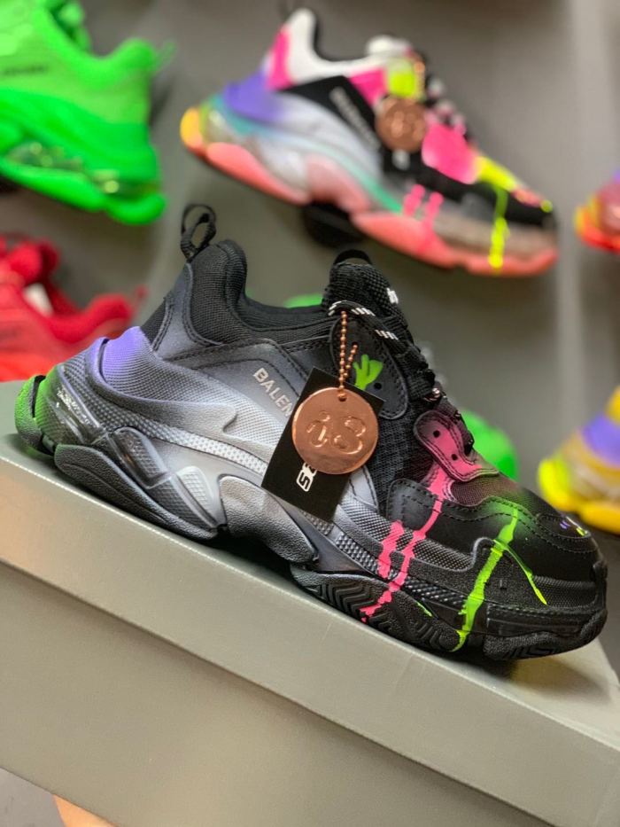 Balenciaga Womens Shoes Breathable Design Sneakers Luxury Brand Triple S Sneaker