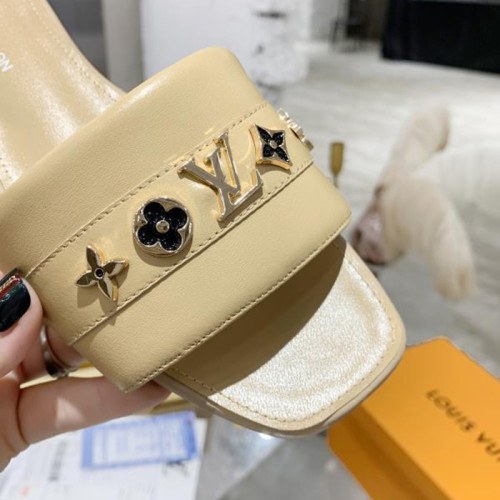 Louis Vuitton Womens Shoes REVIVAL FLAT MULE