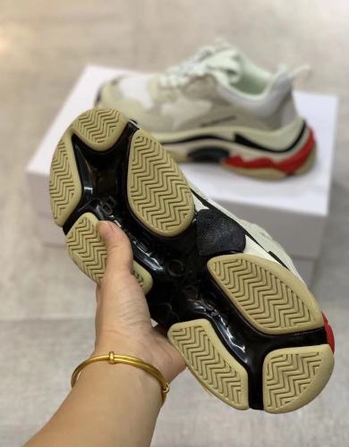 Balenciaga Womens Shoes Breathable Design Sneakers Luxury Brand Triple S Sneaker