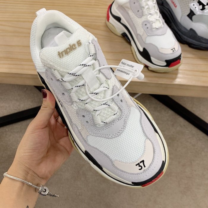 Balenciaga Mens Shoes Triple S Sneaker