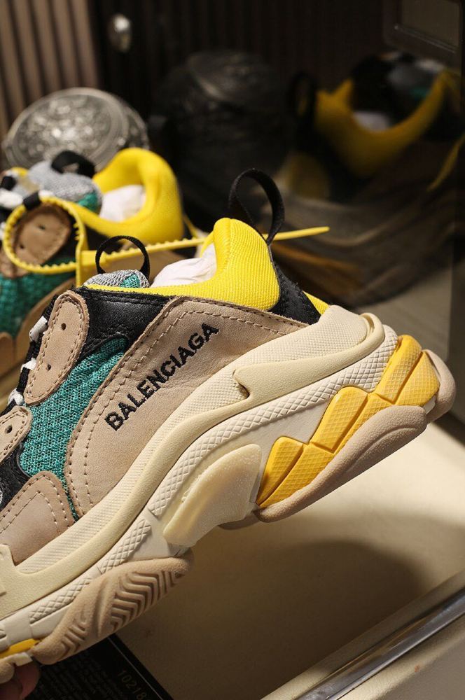 Balenciaga Womens Shoes Breathable Design Sneakers Luxury Brand Triple S Sneaker