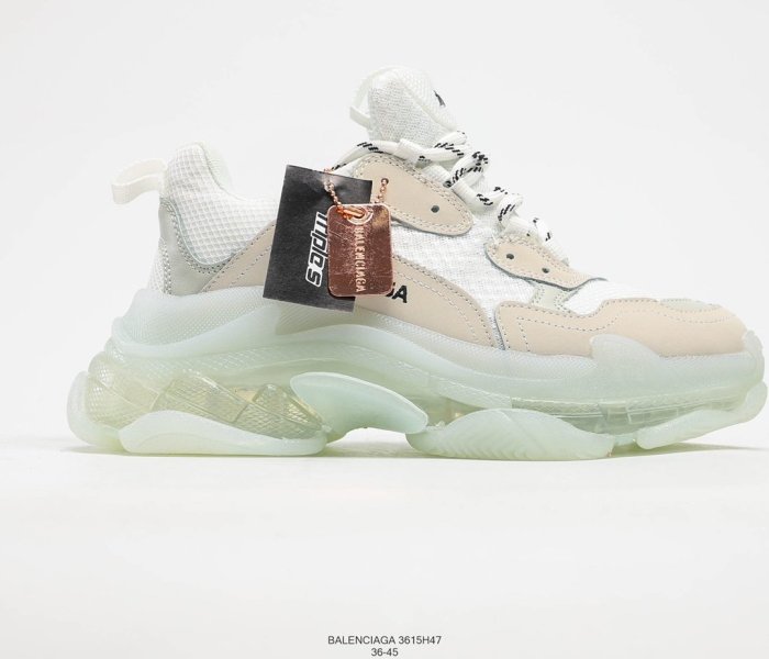 Balenciaga Triple S Sneakers Mens Shoes Sneakers Fashion Design Luxury Brand