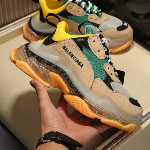 Balenciaga Womens Shoes Breathable Design Sneakers Luxury Brand Triple S Sneaker