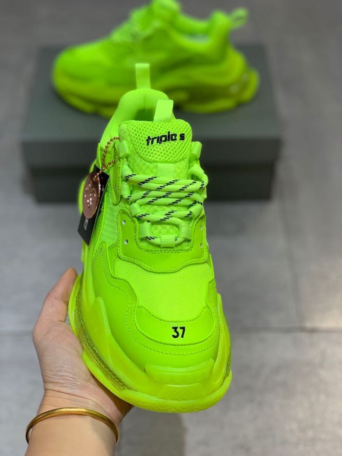 Balenciaga Womens Shoes Breathable Design Sneakers Luxury Brand Triple S Sneaker