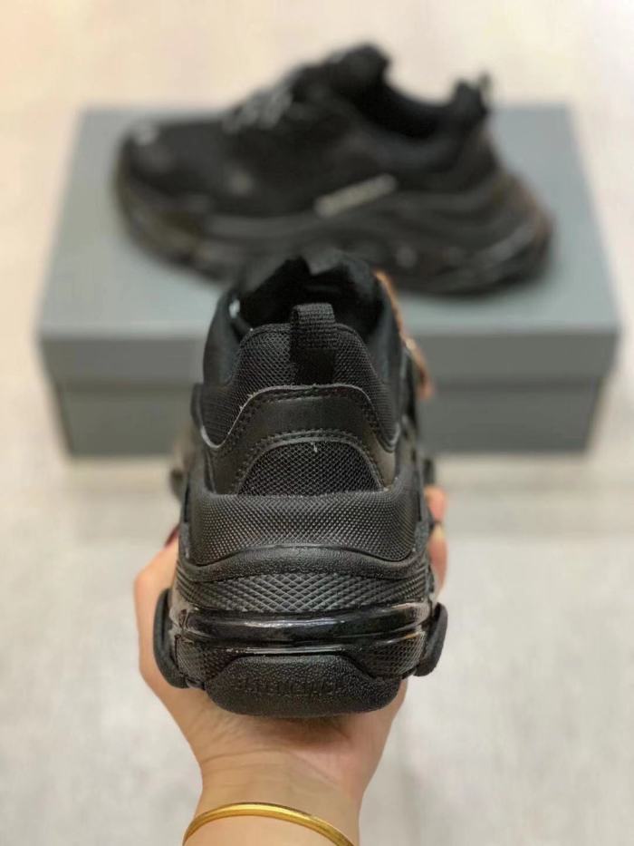 Balenciaga Womens Shoes Breathable Design Sneakers Luxury Brand Triple S Sneaker