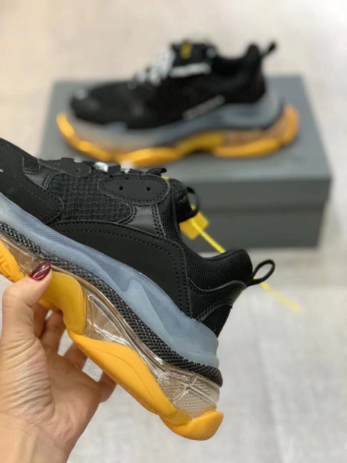 Balenciaga Womens Shoes Breathable Design Sneakers Luxury Brand Triple S Sneaker