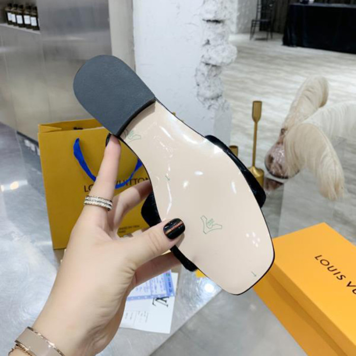 Louis Vuitton Womens Shoes REVIVAL FLAT MULE