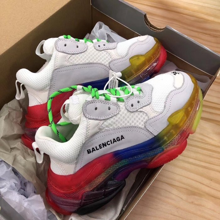 Balenciaga Mens Shoes Triple S Sneaker