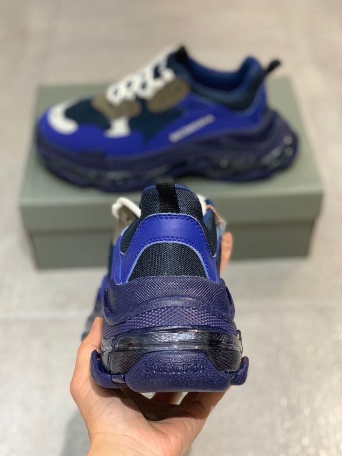 Balenciaga Womens Shoes Breathable Design Sneakers Luxury Brand Triple S Sneaker