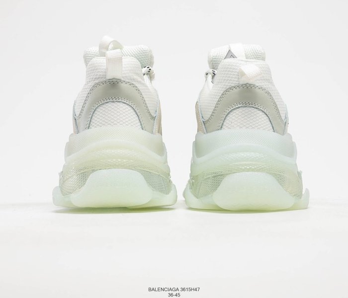 Balenciaga Triple S Sneakers Mens Shoes Sneakers Fashion Design Luxury Brand