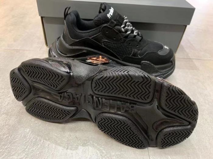 Balenciaga Womens Shoes Breathable Design Sneakers Luxury Brand Triple S Sneaker