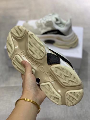 Balenciaga Womens Shoes Breathable Design Sneakers Luxury Brand Triple S Sneaker