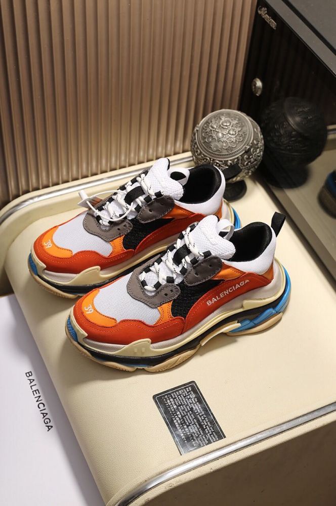 Balenciaga Womens Shoes Breathable Design Sneakers Luxury Brand Triple S Sneaker