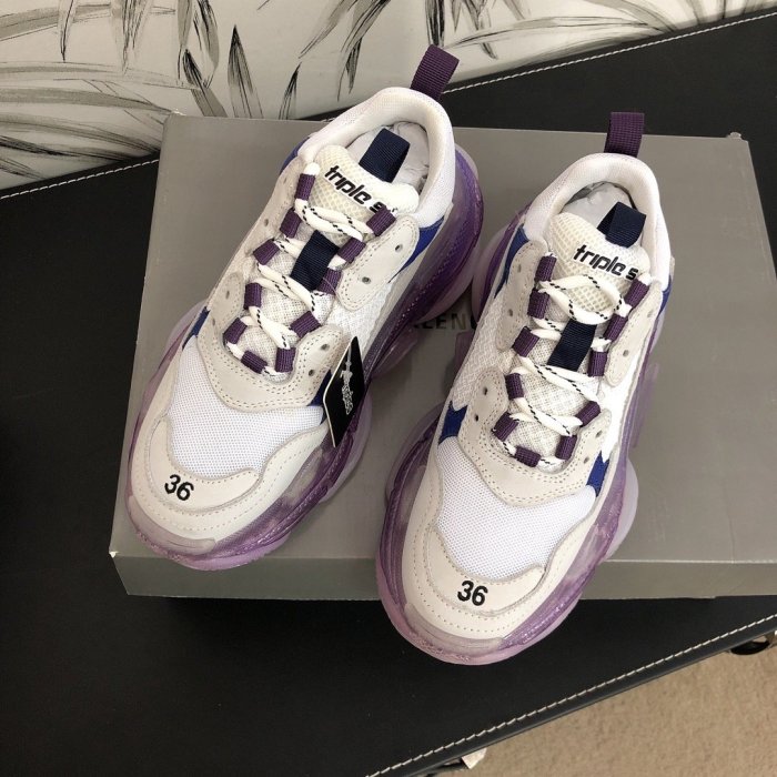 Balenciaga Womens Shoes Triple S Sneaker