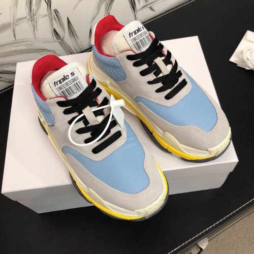 Balenciaga Mens Shoes Triple S Sneaker