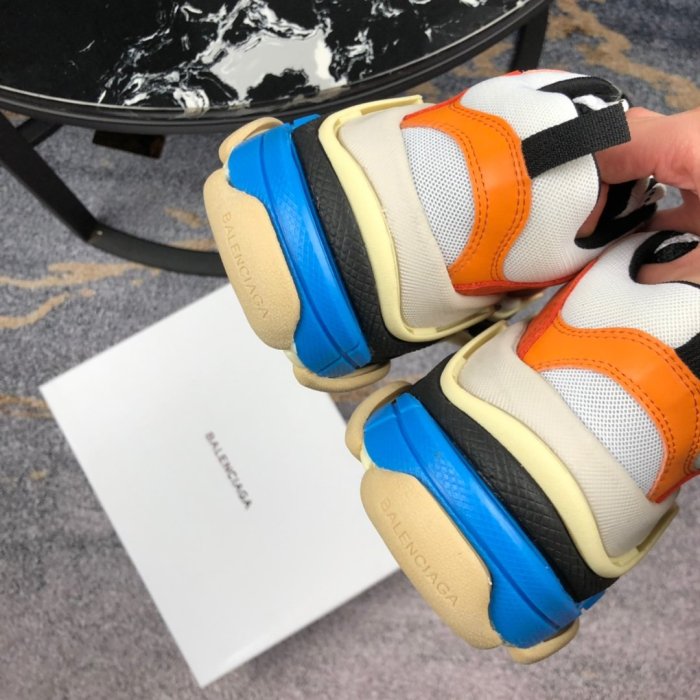 Balenciaga Womens Shoes Breathable Design Sneakers Luxury Brand Triple S Sneaker