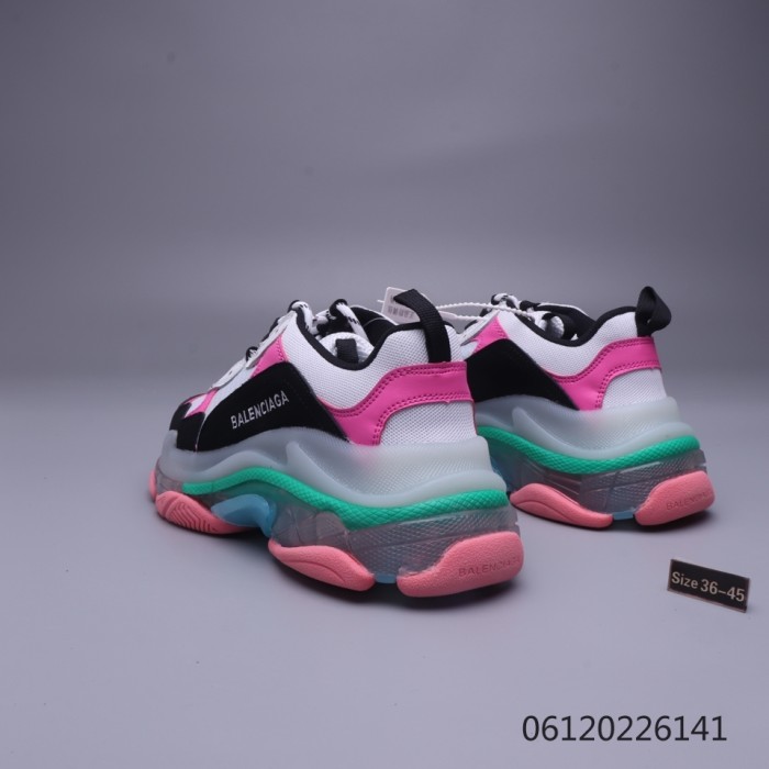 Balenciaga Mens Shoes Triple S Sneaker 06120226141