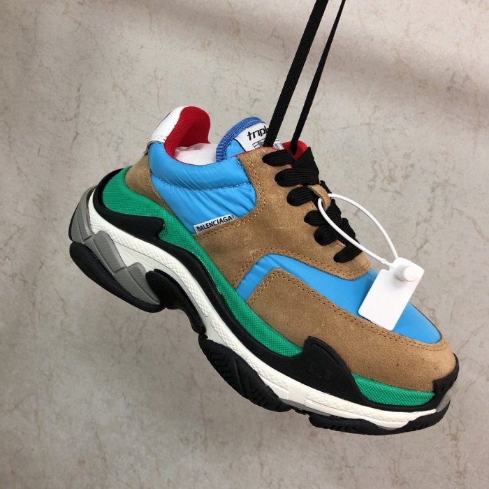 Balenciaga Womens Shoes Breathable Design Sneakers Luxury Brand Triple S Sneaker