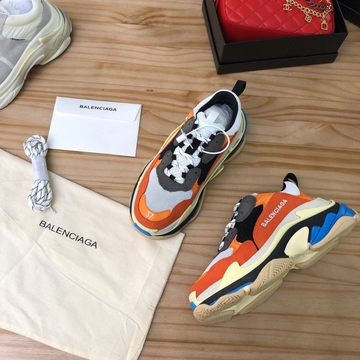 Balenciaga Womens Shoes Breathable Design Sneakers Luxury Brand Triple S Sneaker