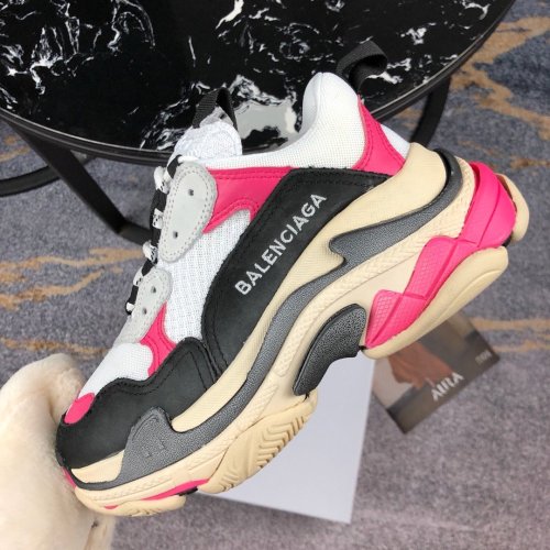 Balenciaga Womens Shoes Breathable Design Sneakers Luxury Brand Triple S Sneaker