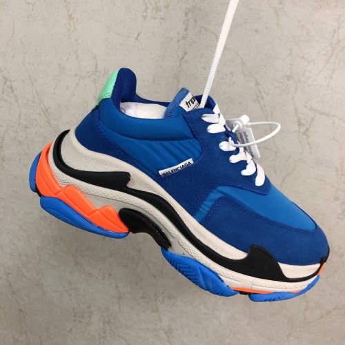 Balenciaga Womens Shoes Breathable Design Sneakers Luxury Brand Triple S Sneaker
