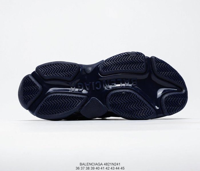 Balenciaga Mens Shoes Triple S Sneaker 4821N241