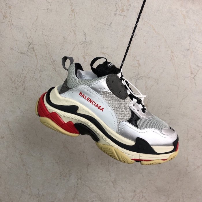Balenciaga Mens Shoes Triple S Sneaker