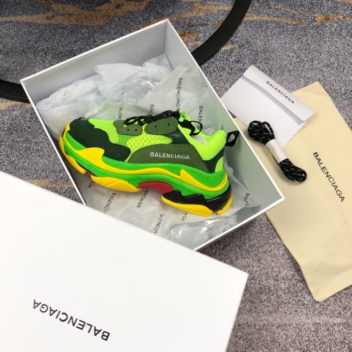Balenciaga Womens Shoes Breathable Design Sneakers Luxury Brand Triple S Sneaker