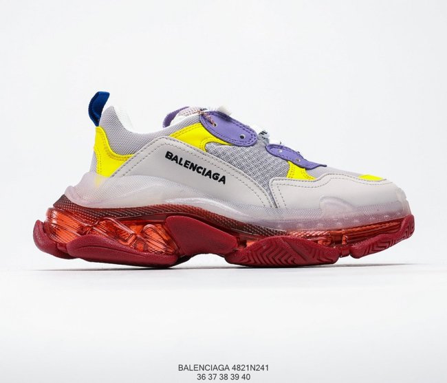 Balenciaga Womens Shoes Triple S Sneaker 4821N241