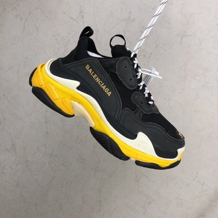 Balenciaga Womens Shoes Breathable Design Sneakers Luxury Brand Triple S Sneaker