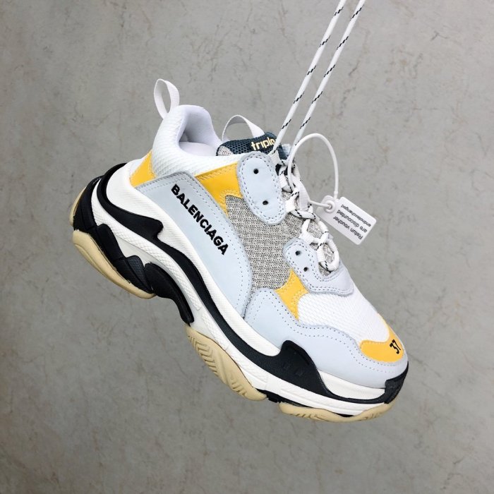 Balenciaga Womens Shoes Breathable Design Sneakers Luxury Brand Triple S Sneaker