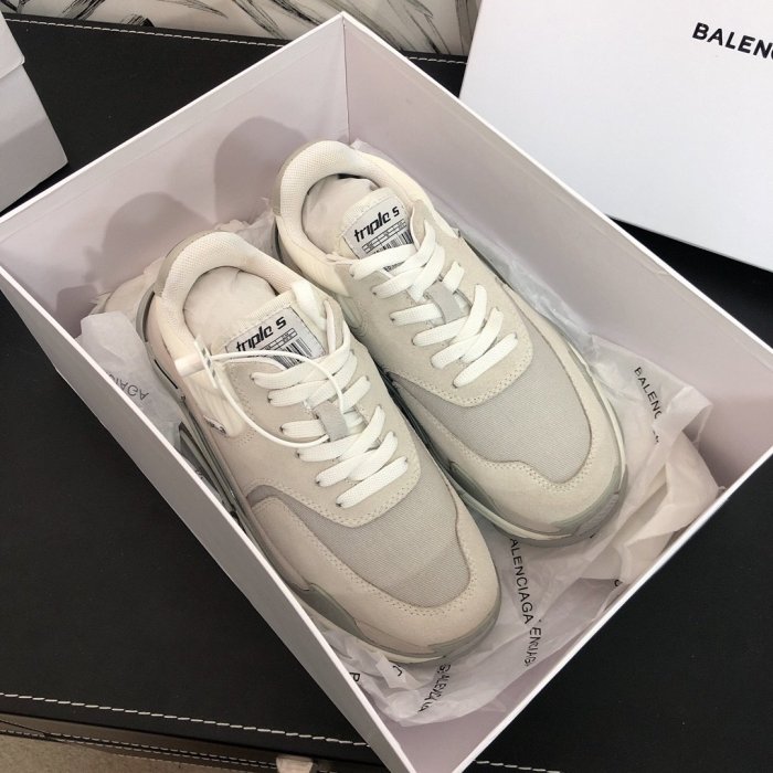 Balenciaga Womens Shoes Breathable Design Sneakers Luxury Brand Triple S Sneaker
