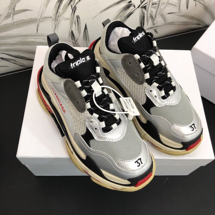 Balenciaga Mens Shoes Triple S Sneaker