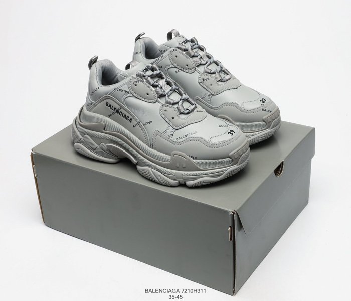 Balenciaga Mens Shoes Triple S Sneaker 7210H311