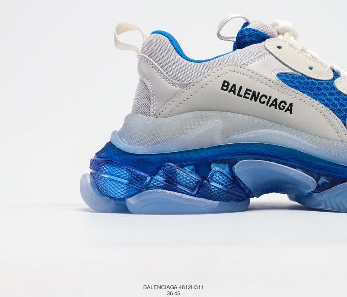 Balenciaga Mens Shoes Triple S Sneaker 4812H311