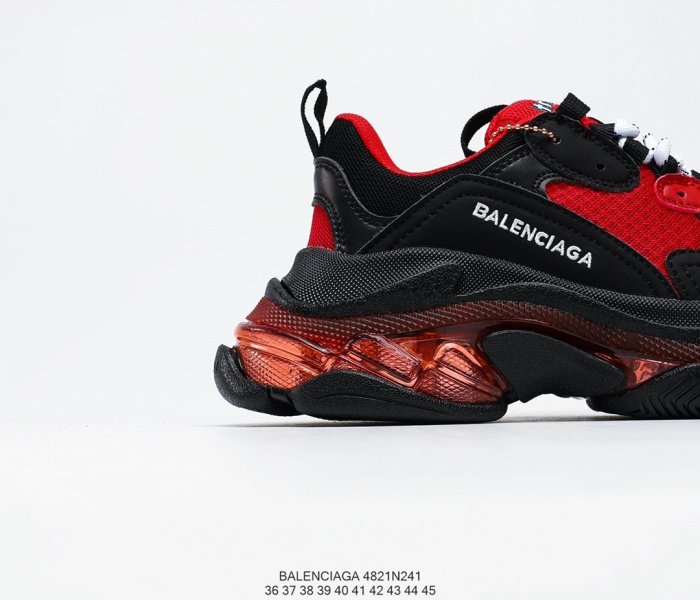 Balenciaga Mens Shoes Triple S Sneaker 4821N241